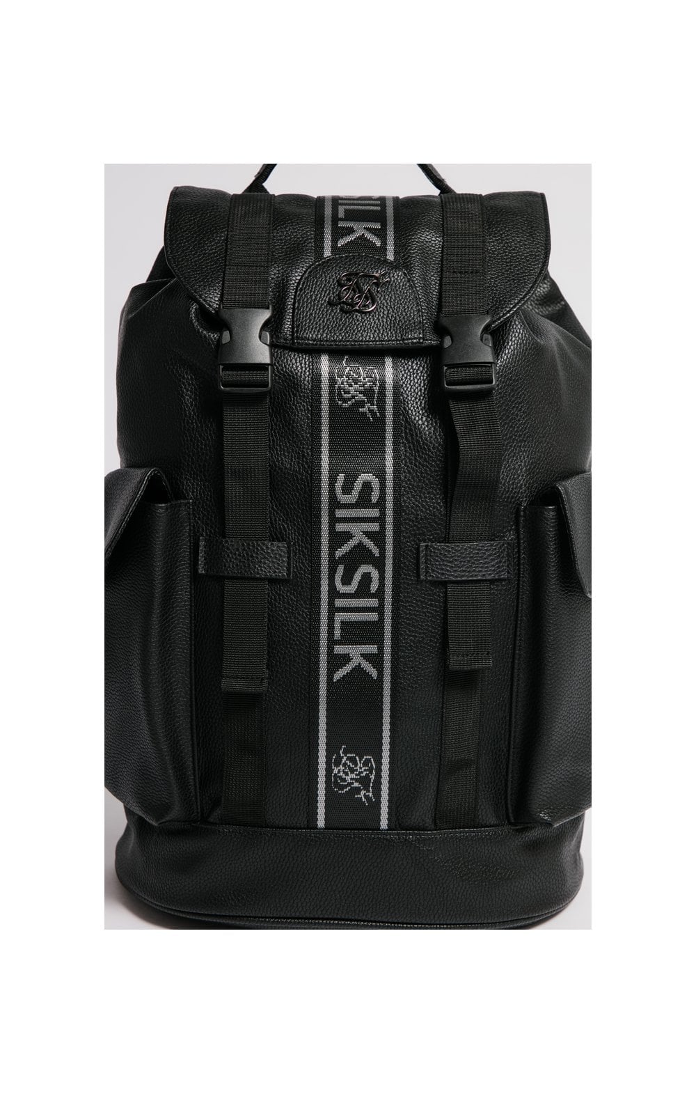 Laad de afbeelding in de Galerij viewer, SikSilk Tape Backpack - Black (1)