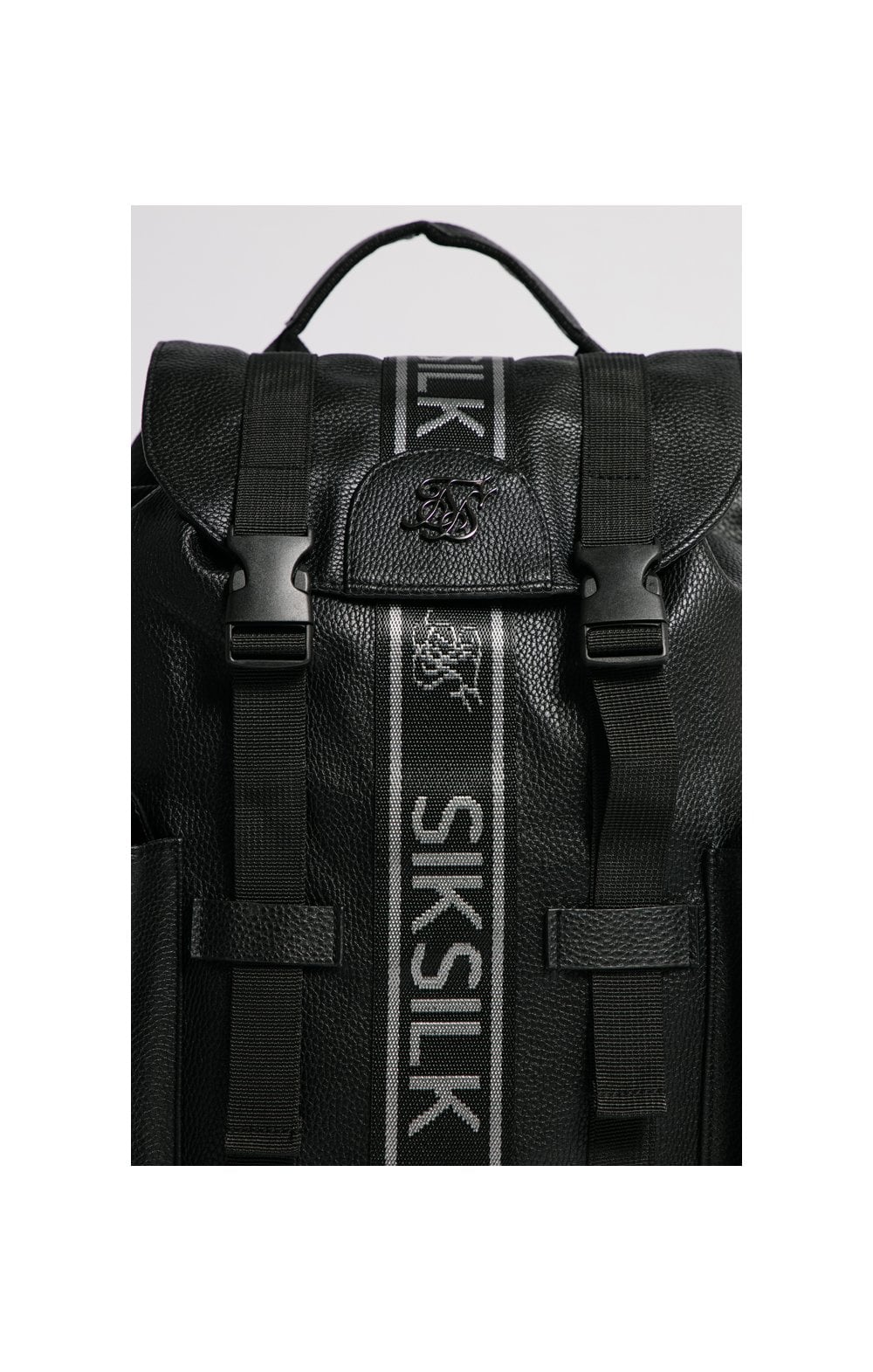 Laad de afbeelding in de Galerij viewer, SikSilk Tape Backpack - Black (4)