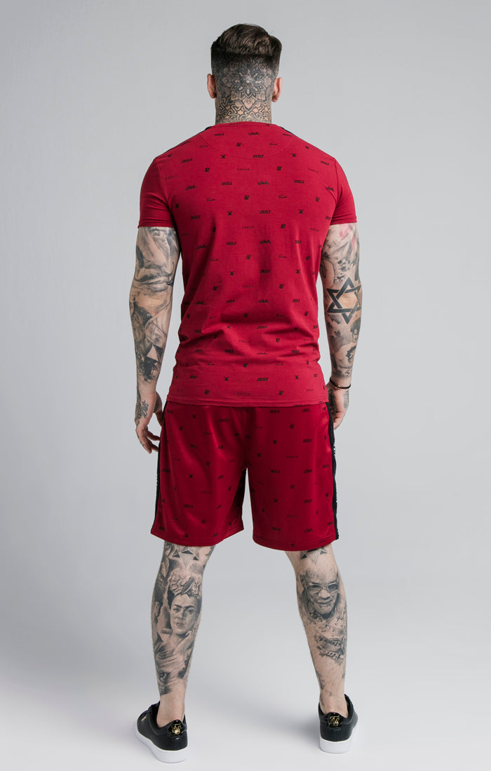 Laad de afbeelding in de Galerij viewer, SikSilk Shadow Loose Fit Shorts - Deep Red &amp; Black (4)