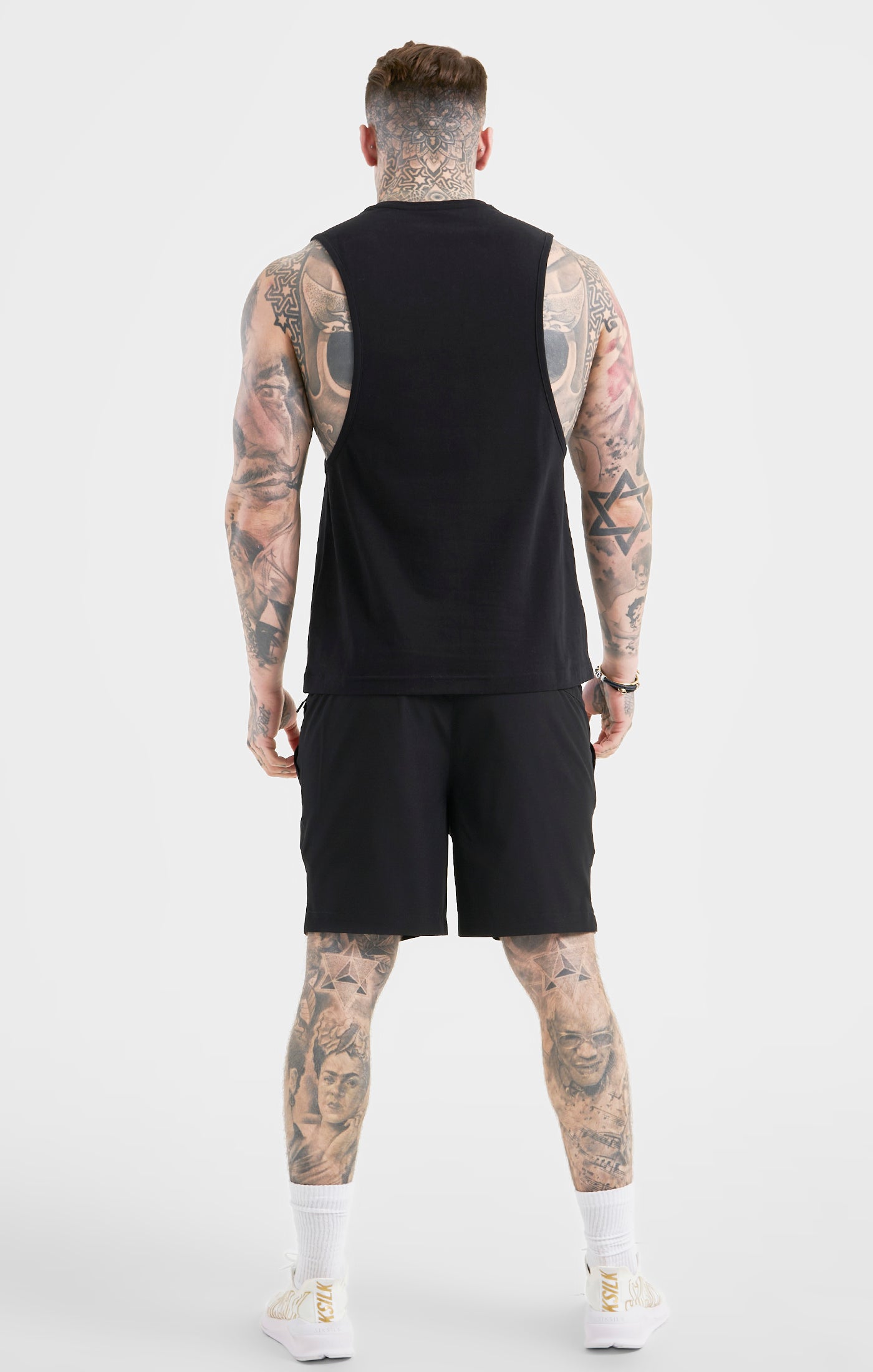 Laad de afbeelding in de Galerij viewer, Black Sports Carrier Vest (4)