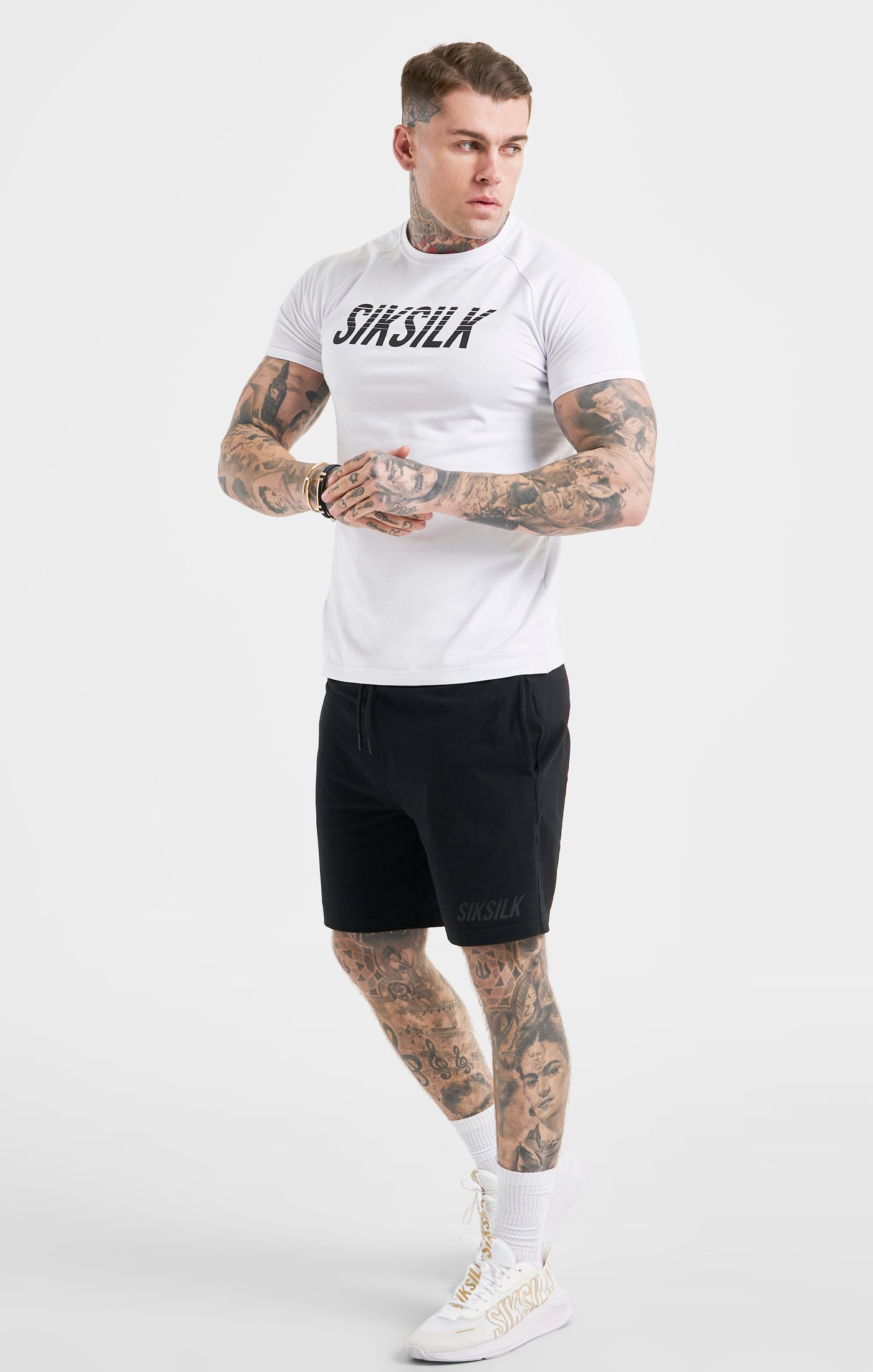 Laad de afbeelding in de Galerij viewer, White Sports Short Sleeve T-Shirt (3)