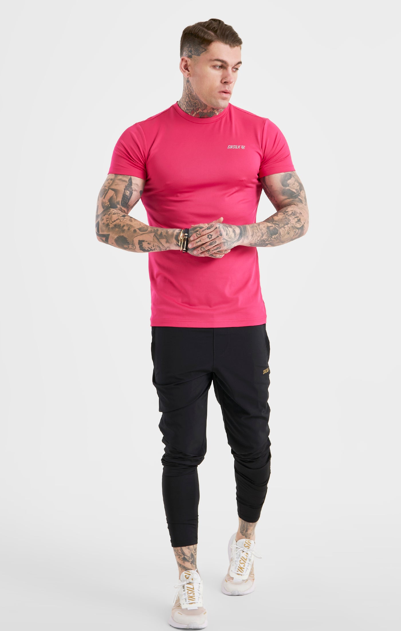 Laad de afbeelding in de Galerij viewer, Pink Sports Poly T-Shirt (2)