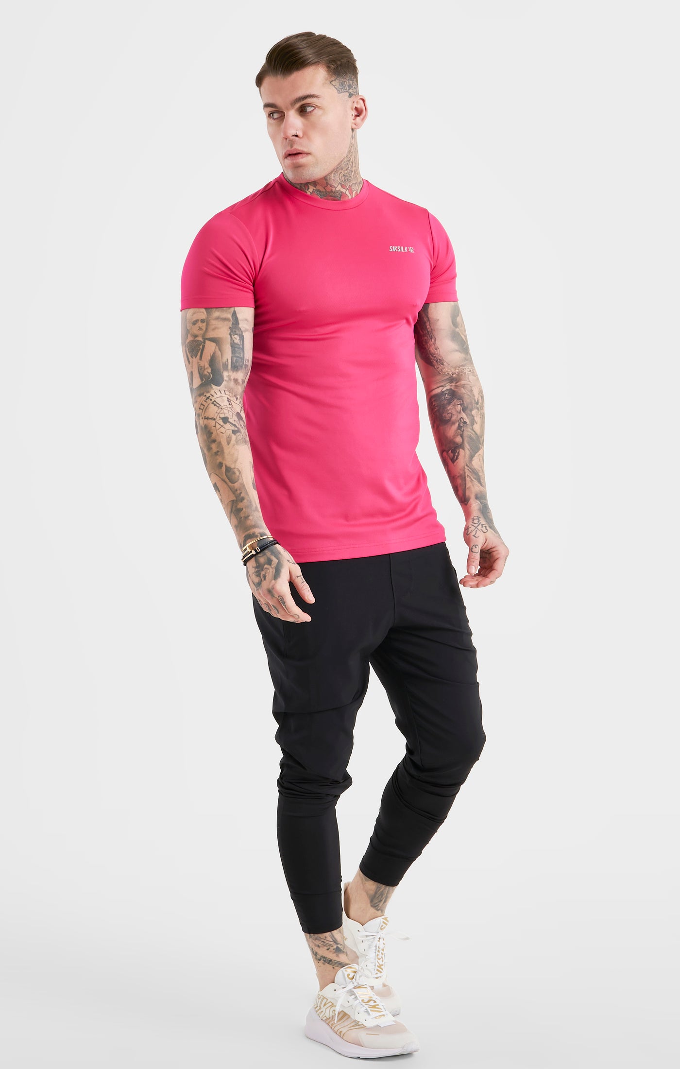 Laad de afbeelding in de Galerij viewer, Pink Sports Poly T-Shirt (3)