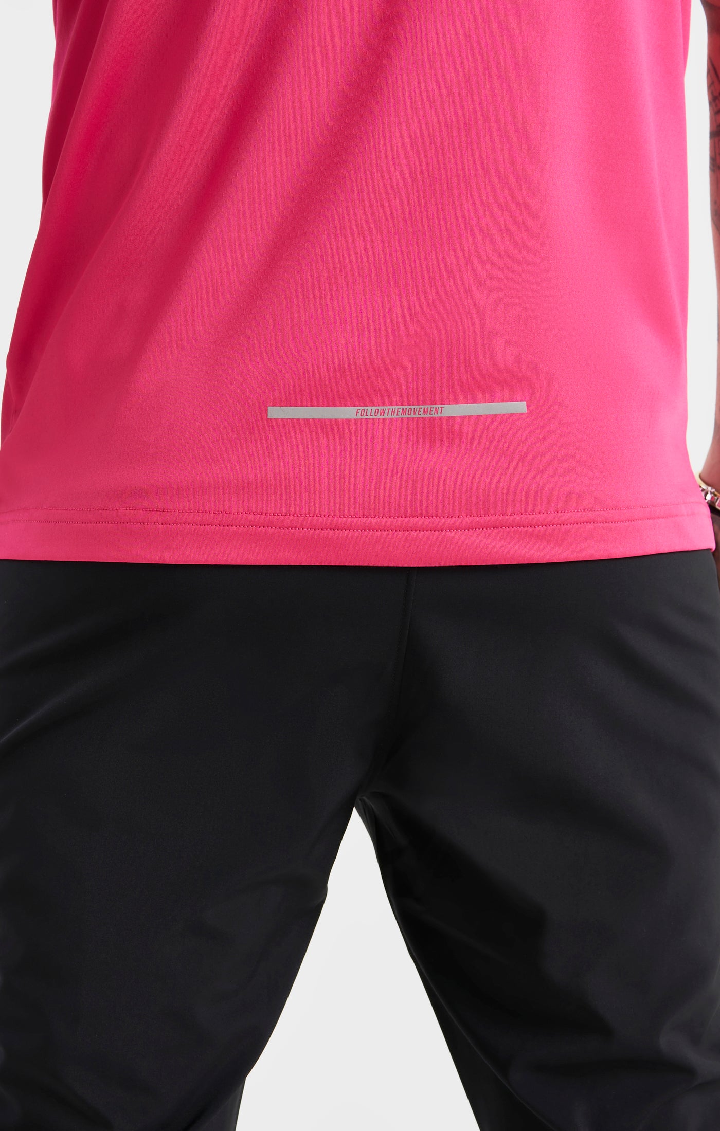 Laad de afbeelding in de Galerij viewer, Pink Sports Poly T-Shirt (5)
