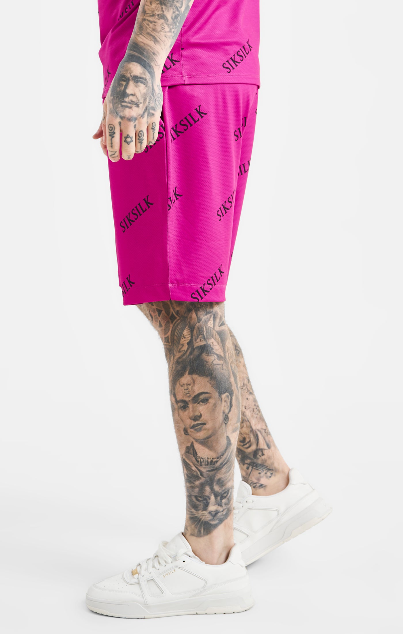 Laad de afbeelding in de Galerij viewer, Pink Logo Muscle Fit T-Shirt And Short Set (3)