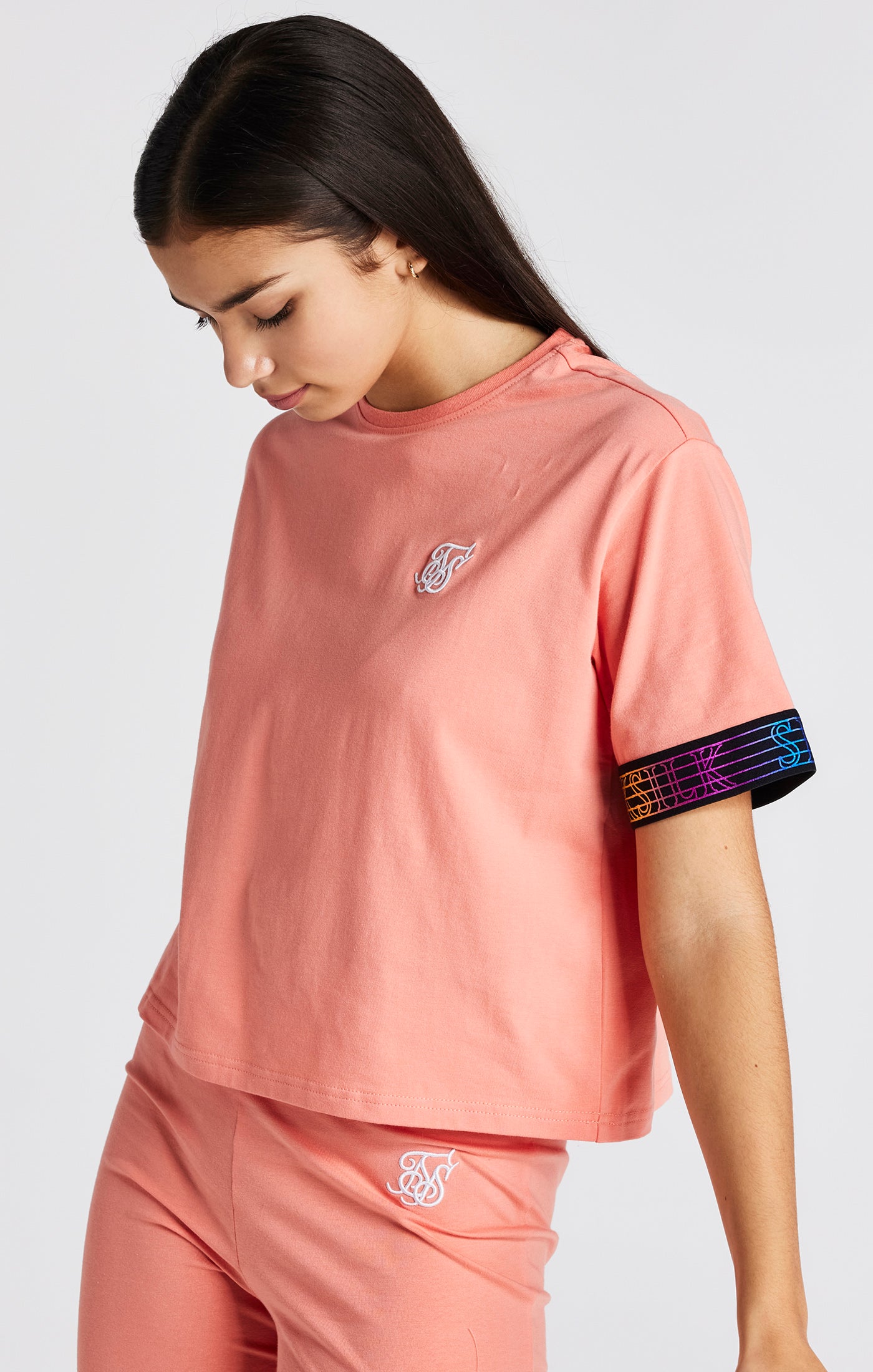Laad de afbeelding in de Galerij viewer, Girls Coral Taped Crop T-Shirt