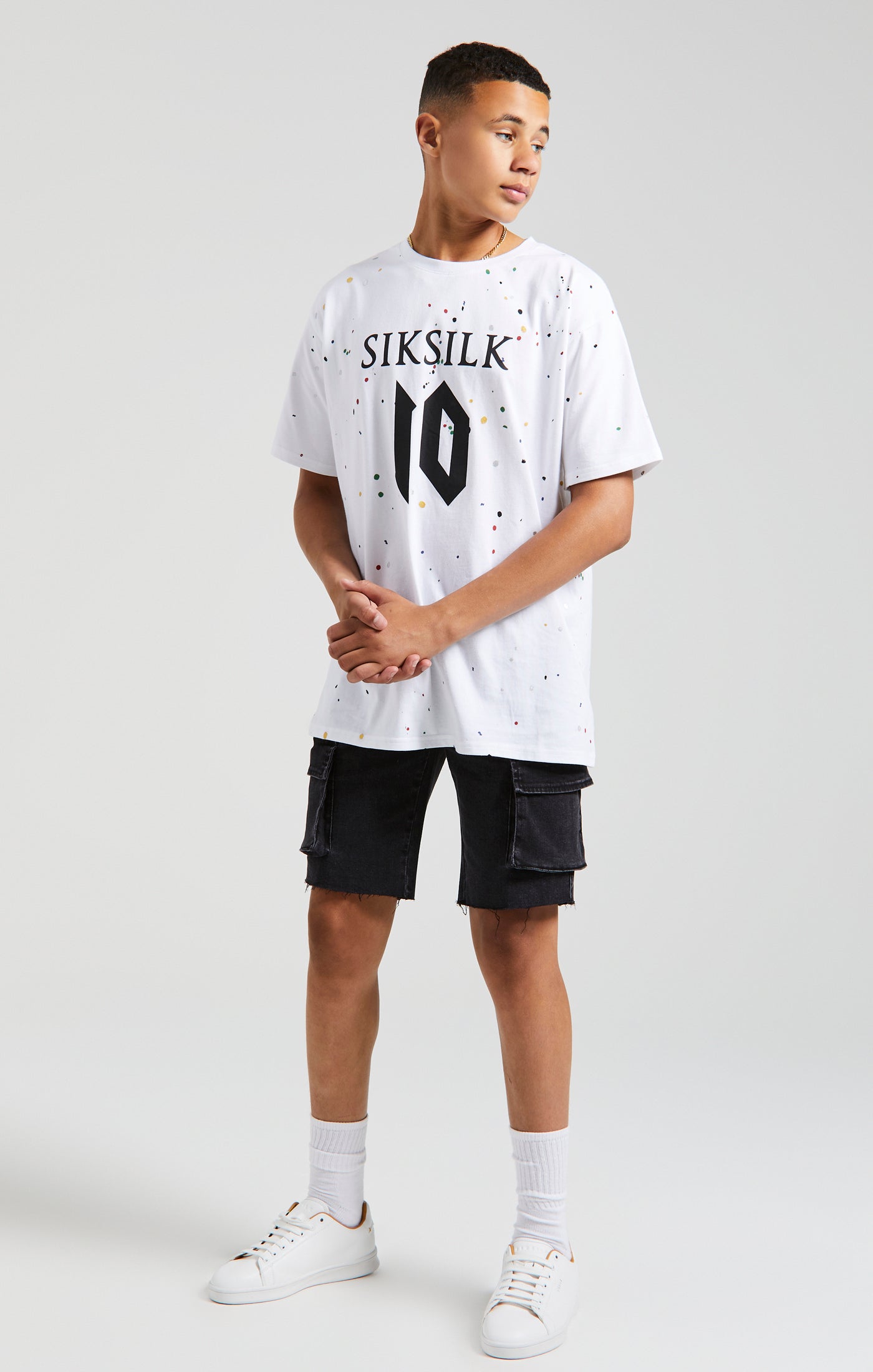 Laad de afbeelding in de Galerij viewer, Messi x SikSilk - Wit T-shirt met verfspatten (3)